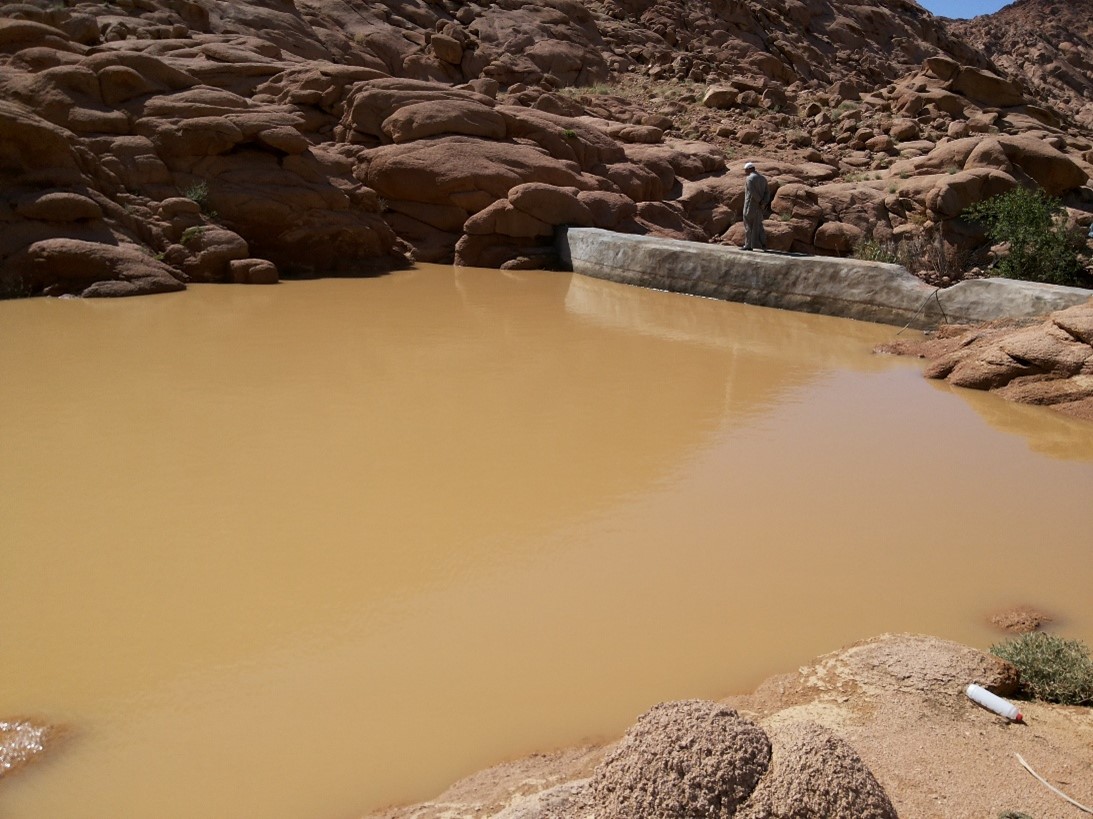 أحد البحيرات الجبلية بسانت كاترين